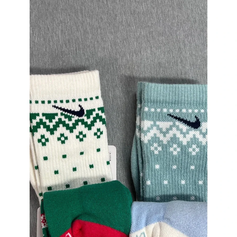 Nike‎ Everyday Cushioned Crew Socks 4 Pair Holiday Moose Fair Isle green blue